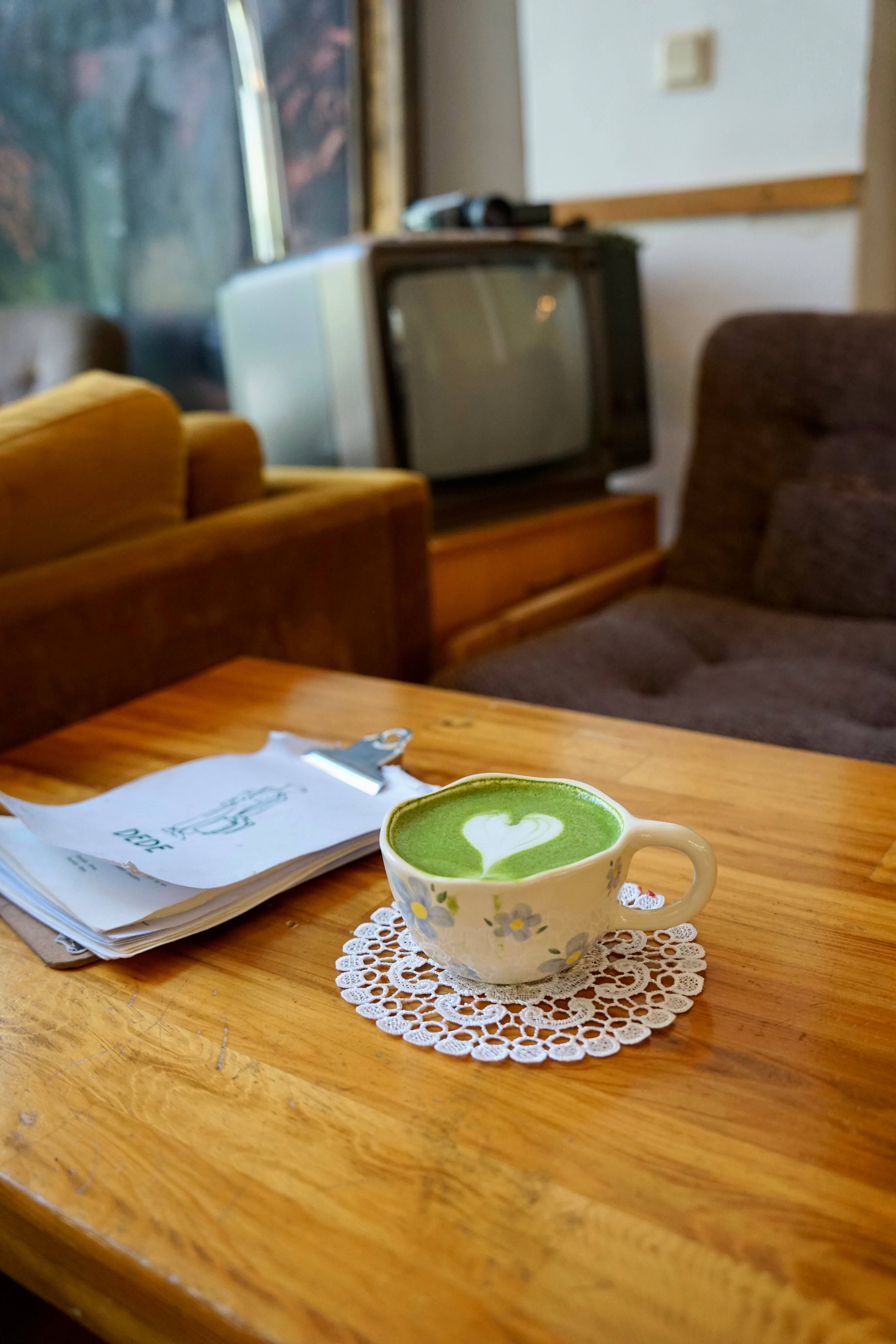 NENE´s Tasse © mit blauen Blumenmuster - DEDE loves NENE